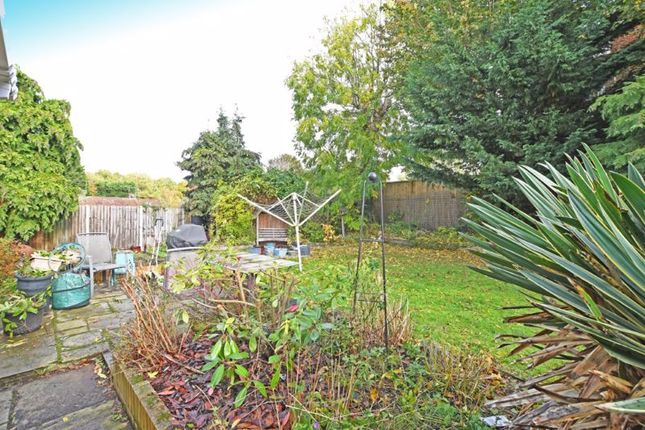 27, Hill Brow, Maidstone photo 2