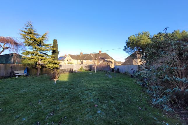 End terrace house for sale in Fox Close, Bampton