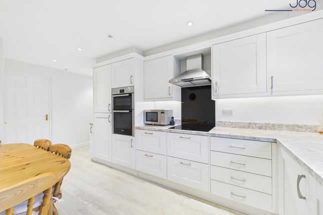 4 Highgrove Road, Lancaster photo 4