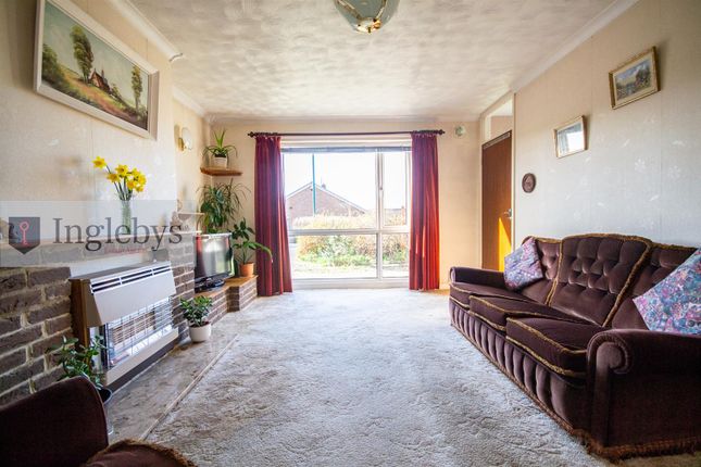 7, Mill Holme Close, Brotton photo 2