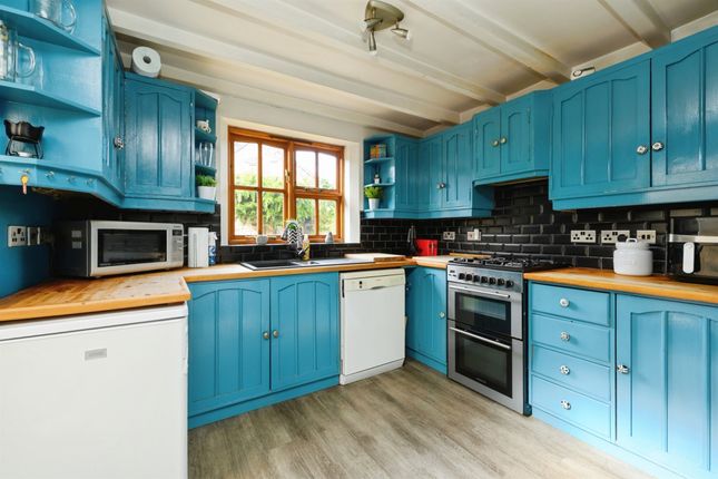 121a, Burrowmoor Road, March photo 4