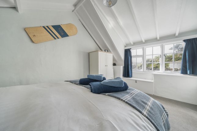Farthing Cottage,, The Warren, Looe photo 4