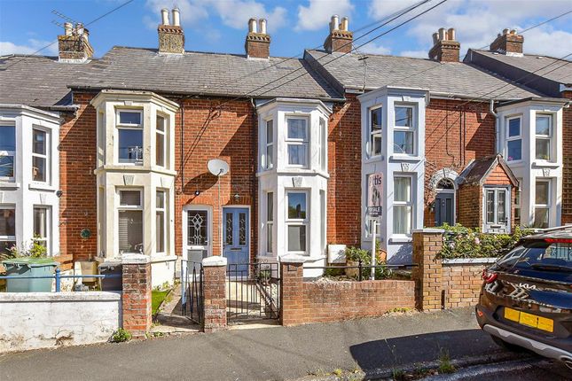 39, Albert Road, Cowes photo 2