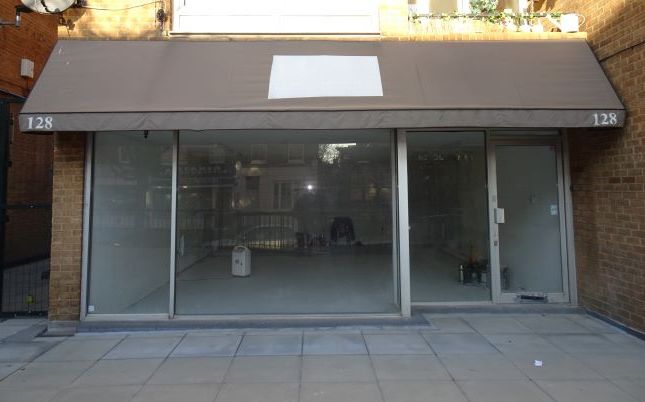 Thumbnail Commercial property to let in Moore Park Road, Walham Green Court, London