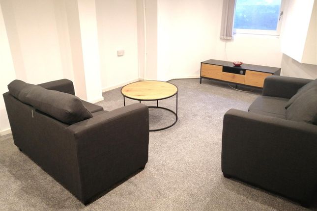 Flat 1, 51 Central Road, Manchester photo 2