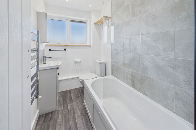 2a Aberdale Road, Polegate photo 4