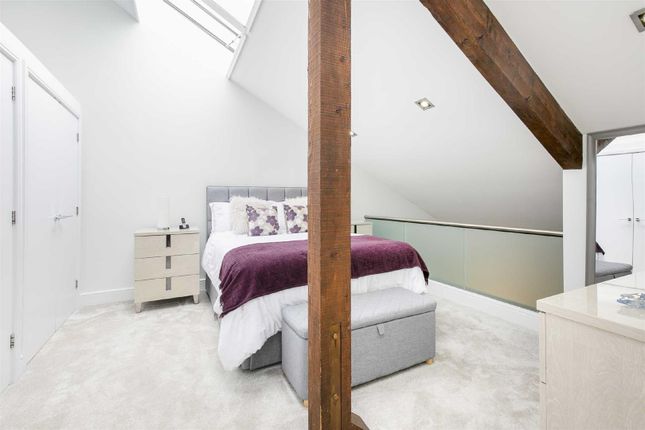 Flat for sale in The Carriages, Station Road, Ware