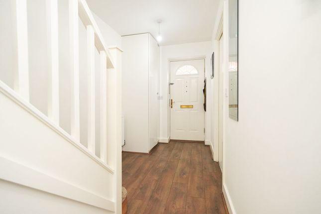 End terrace house for sale in Robinson Avenue, Sheffield