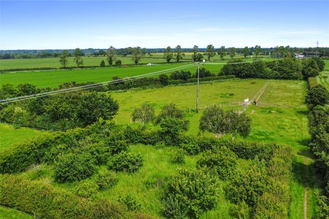 61, Tile Barn Lane, Manningtree photo 3