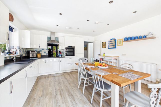 36, Beadon Way, Woodbridge photo 2