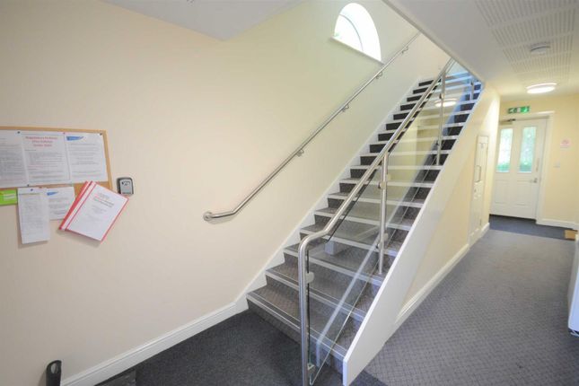34, Millstone Court, Stone photo 4