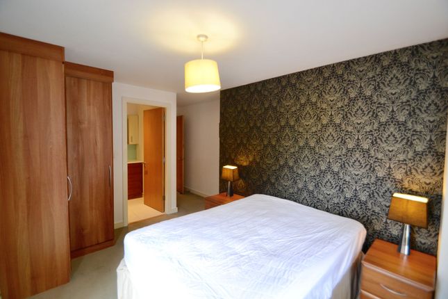 Flat 5, Central Place Station Road, Wilmslow photo 4