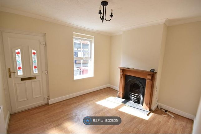 Thumbnail Terraced house to rent in Gosbrook Road, Caversham, Reading