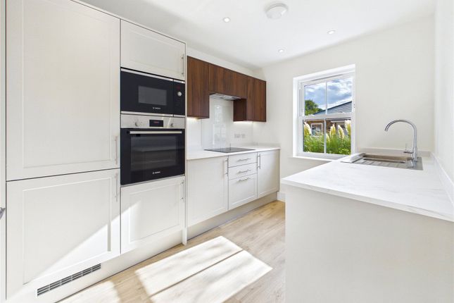 Plot 11 - The Elmswell,, 8 Small Acres, Old School Court, Hatfield Peverel photo 3