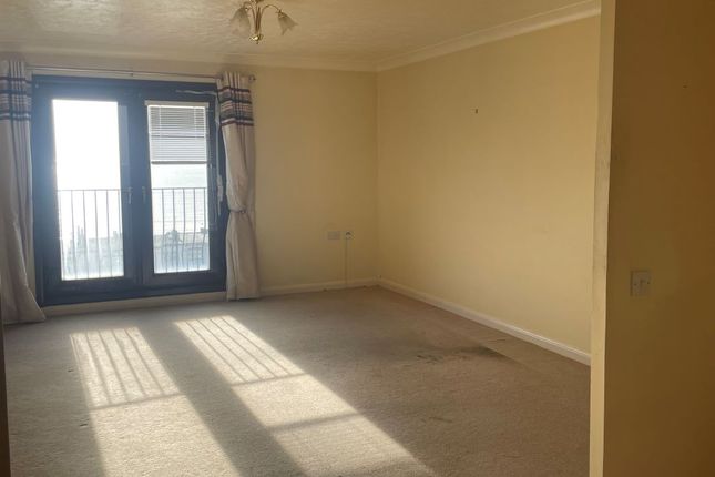 Flat for sale in Flat 40 Marina Court, 35-37 Marina, Bexhill-On-Sea, East Sussex