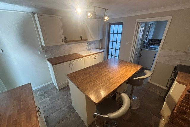 3 Rose Hill Cottages, Swaffham Road, DEREHAM photo 3