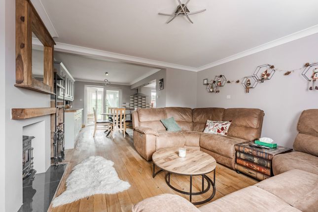 12 William Cowper Close, Dereham photo 4
