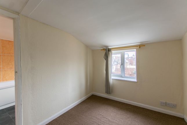 6a, Swindon Road, Cheltenham photo 4