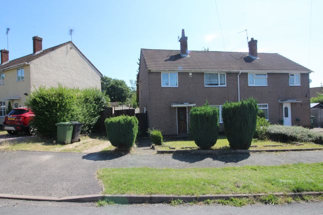 Terraced house to rent in Broom Crescent, Kidderminster