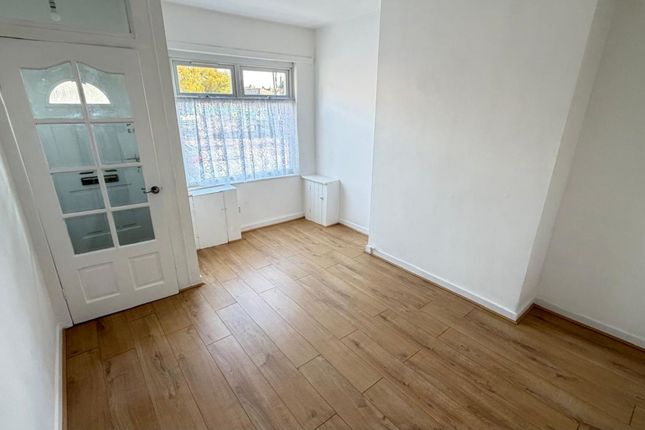 35 Well Lane, Bootle photo 4