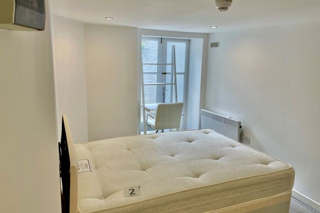 Thumbnail Studio to rent in Marchmont Street, Holborn London