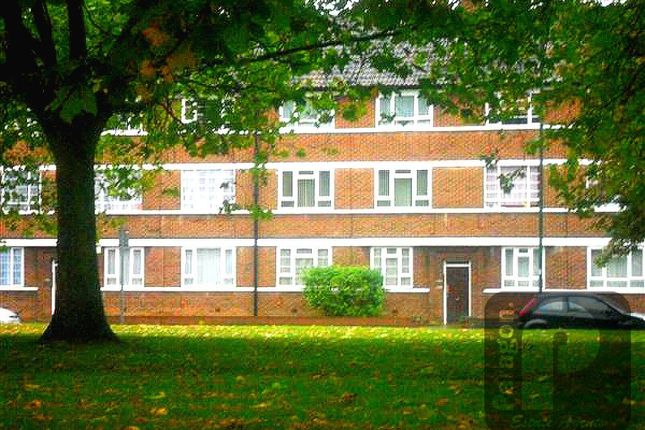 Thumbnail Flat to rent in Beverley Drive, Queensbury