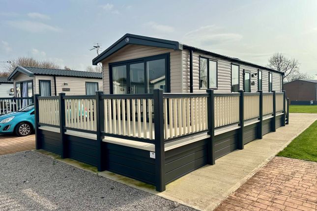 2-bed caravan on Blossom Court 27, Riverside Holiday Park, Southport, £74,995