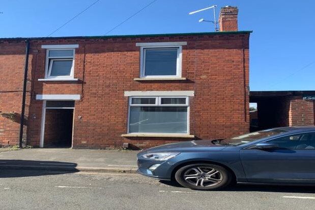 Terraced house to rent in Howard Street, Lincoln