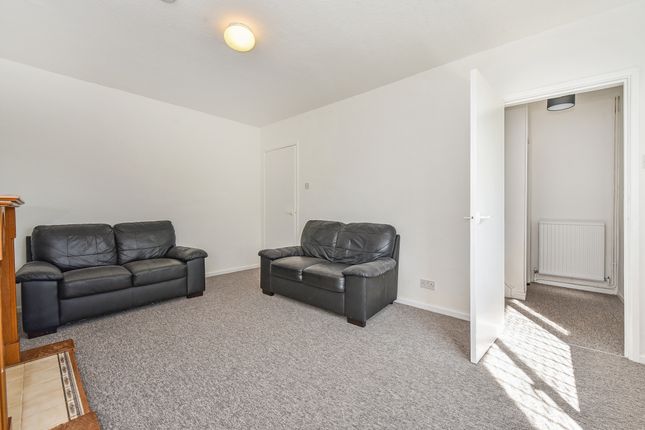 Room 3, 77, Stanmore Lane, Winchester photo 4