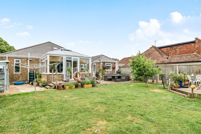 54 Elmer Road, Bognor Regis photo 4