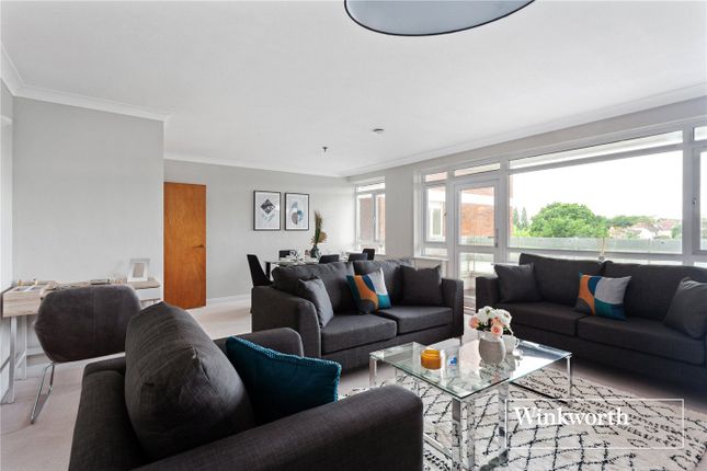 2 bed flat for sale in Regents Park Road, Finchley, London N3