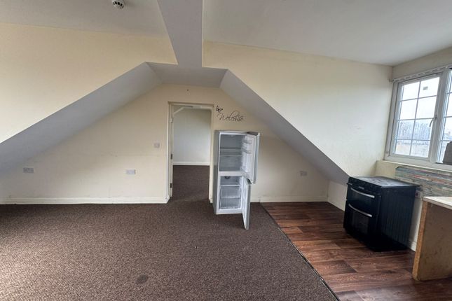 19A, IVANHOE ROAD, BRADFORD photo 4