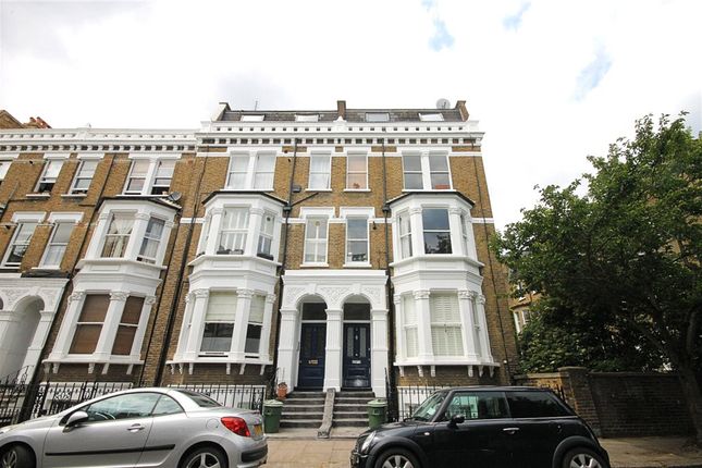 Thumbnail Flat to rent in Bolingbroke Road, London