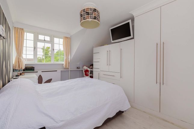 71, Chequers Orchard, Iver photo 4