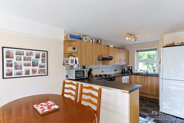 44 Patterdale Close, Plymouth, Devon photo 4