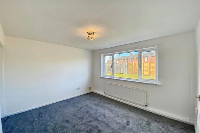 14, Alwyn Close, Houghton Le Spring photo 3
