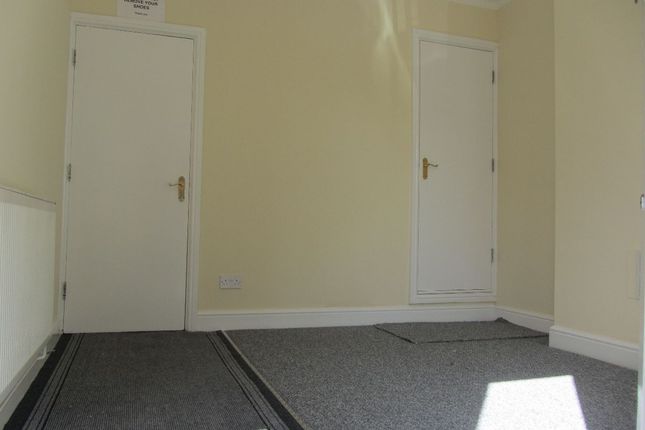 59 Halstead Street, Leicester photo 3