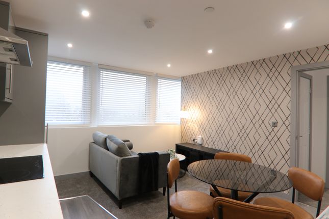 Flat 115, Green Lane, Yeadon photo 5