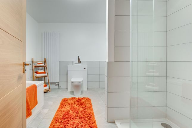 En Suite Bathroom