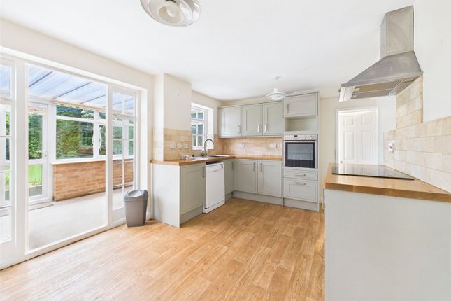7, Anderson Drive, Gloucestershire photo 3