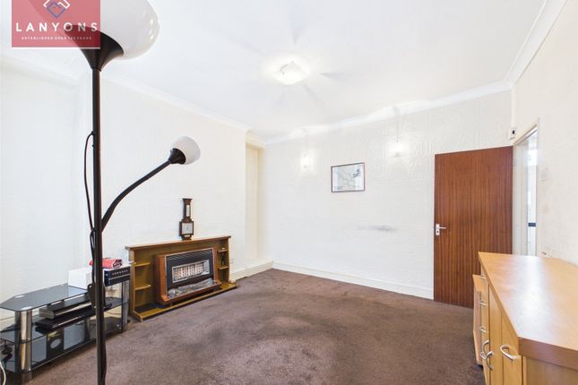 33, Gethin Terrace, Porth photo 3