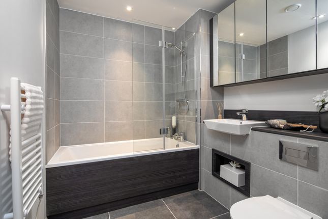 Flat for sale in "Dodson House" at The Ridgeway, Mill Hill