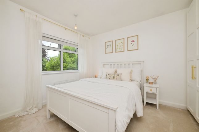 4, Rivett Close, BALDOCK photo 3