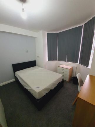 163 Terry Road, Coventry photo 5