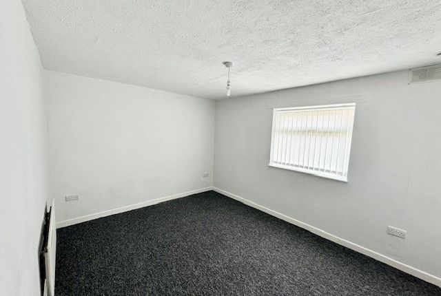49, Blackpool photo 3