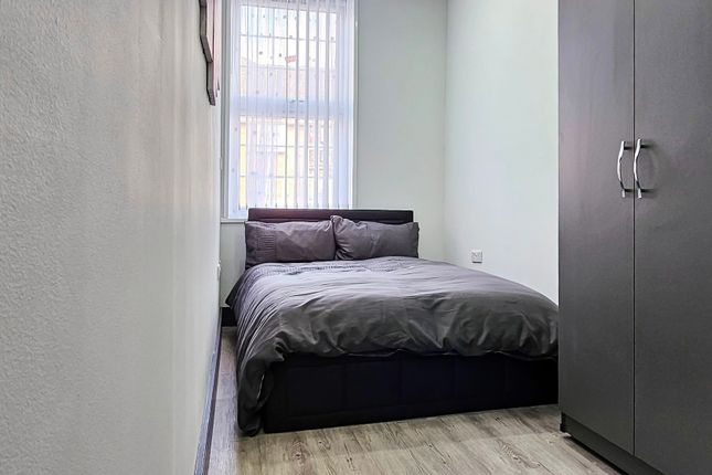 32A EALING ROAD, WEMBLEY photo 5