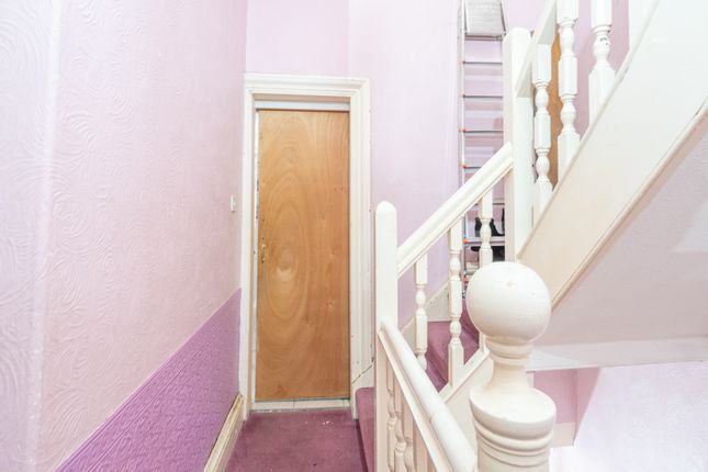 Terraced house for sale in Dixon Avenue, Glasgow