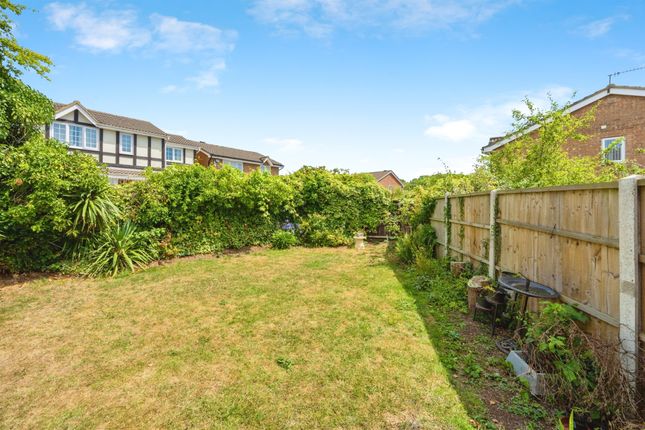 1, Kilmarnock Drive, Luton photo 2