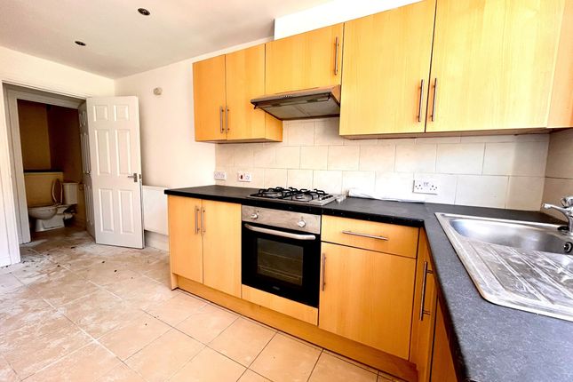 137a Oxford Street, Bridgend photo 5