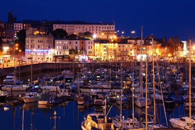 Thumbnail Flat to rent in Flat 2, 68 Harbour Parade, Ramsgate, Kent